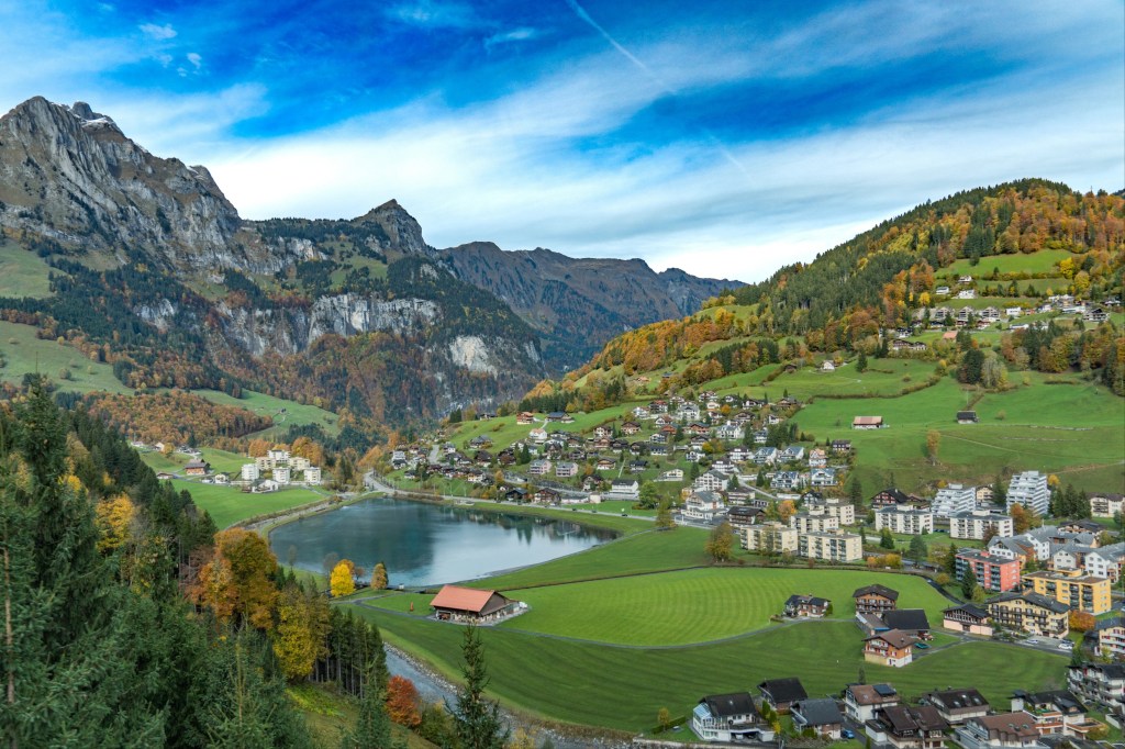 Unveiling Switzerland’s Charm: A Travelogue for the Discerning&nbsp;Explorer